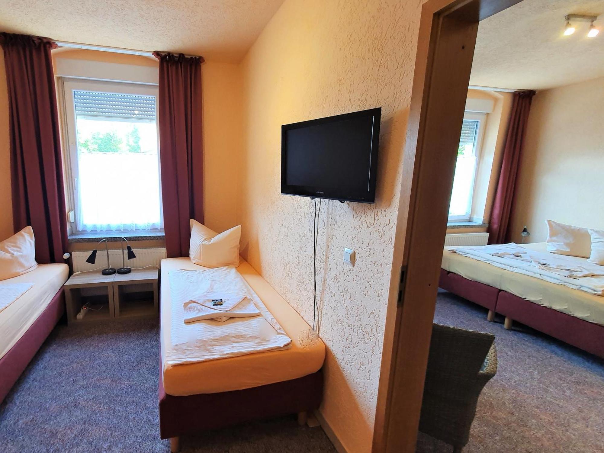 Hotel-Pension Gruene Linde Делич Стая снимка