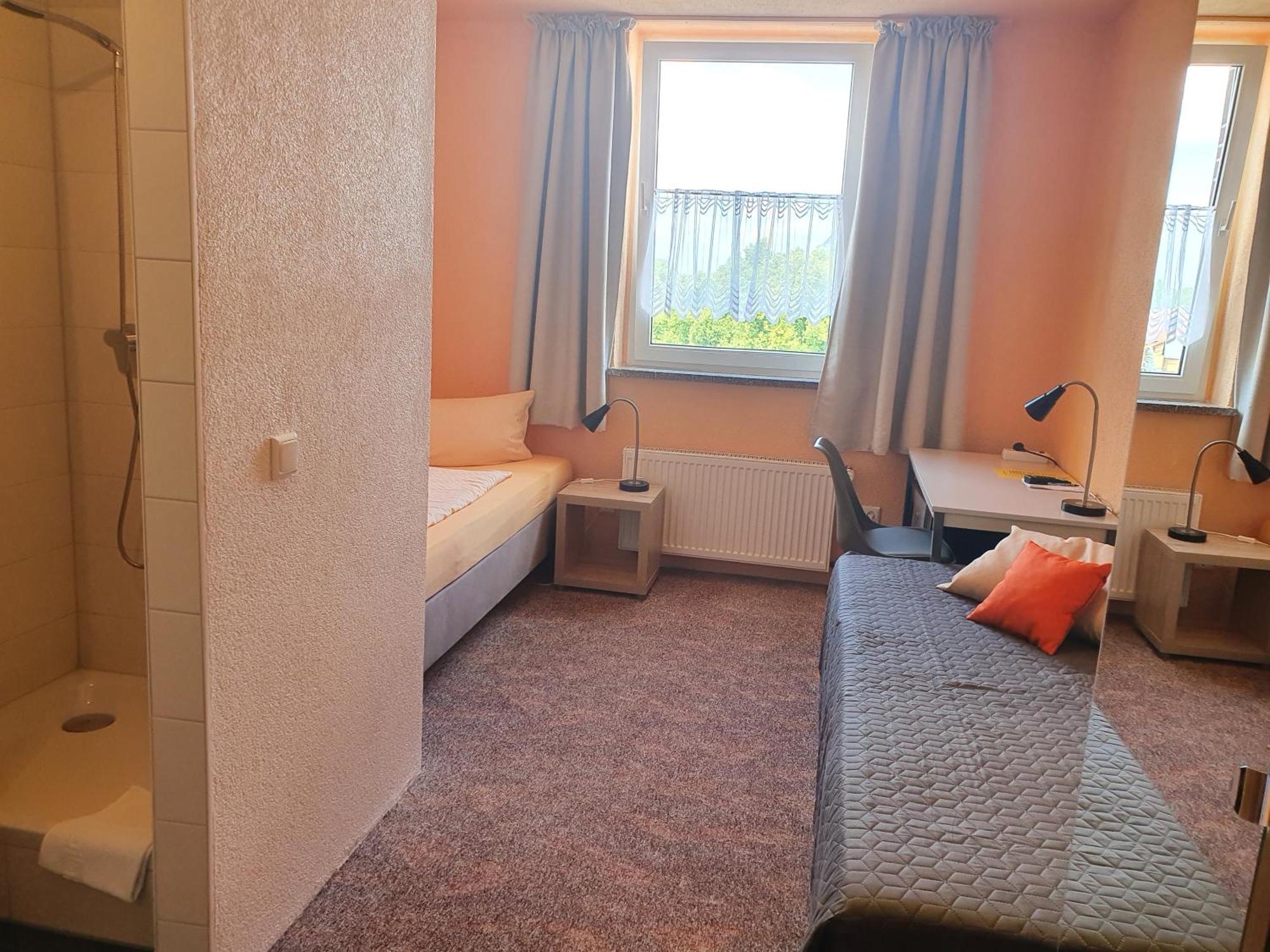 Hotel-Pension Gruene Linde Делич Стая снимка